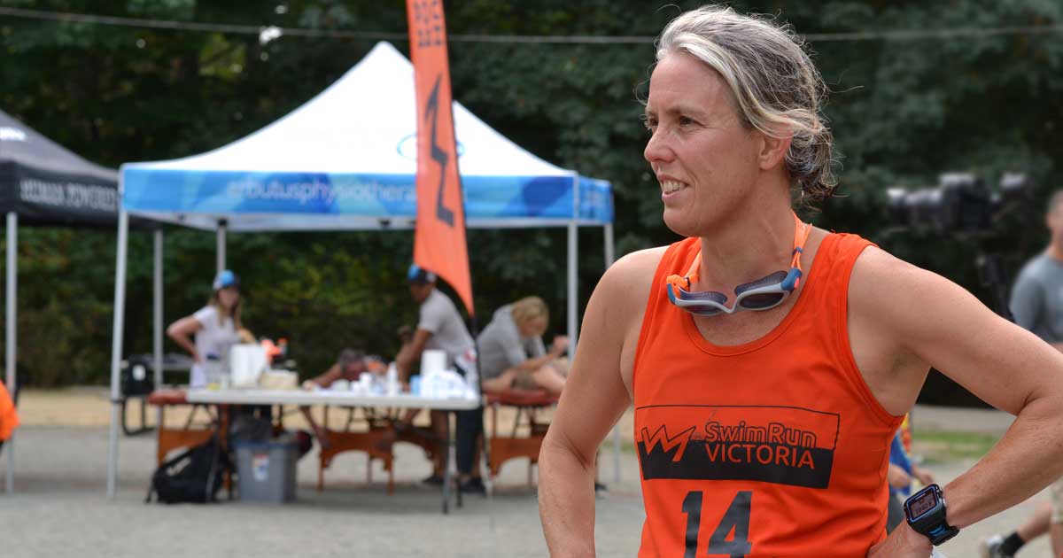 Racers, volunteers and sponsors at the SwimRun Victoria at Thetis Lake Victoria in 2018